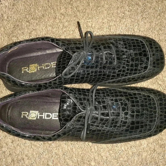 ROHDE-Dark Navy-Croc Pattern Patent with Texture-Superb-Leather-SZ 8UK-8.5 US - Picture 6 of 8